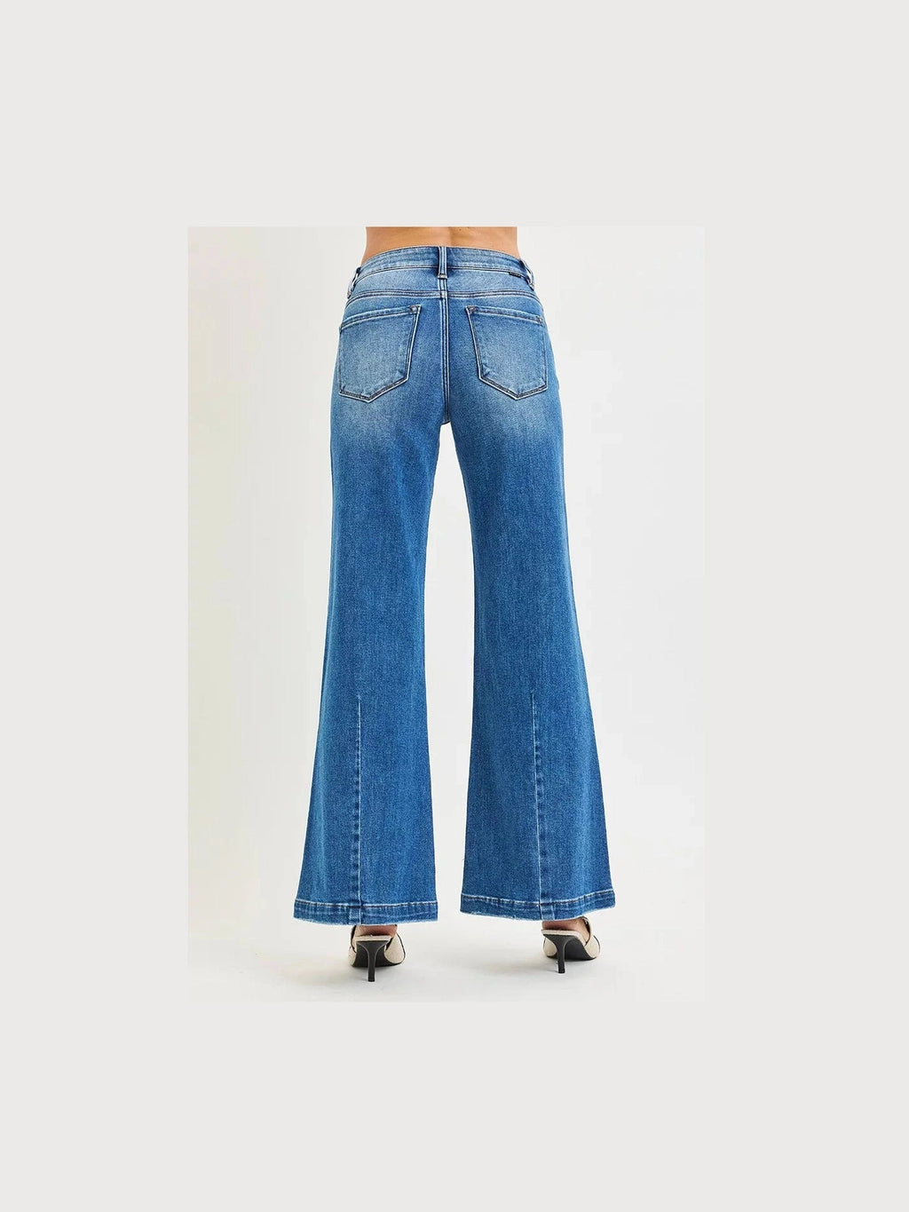 RISEN Full Size Mid Rise Wide Leg Jeans with Flared Look Plus Size - Courbe et Compagnie