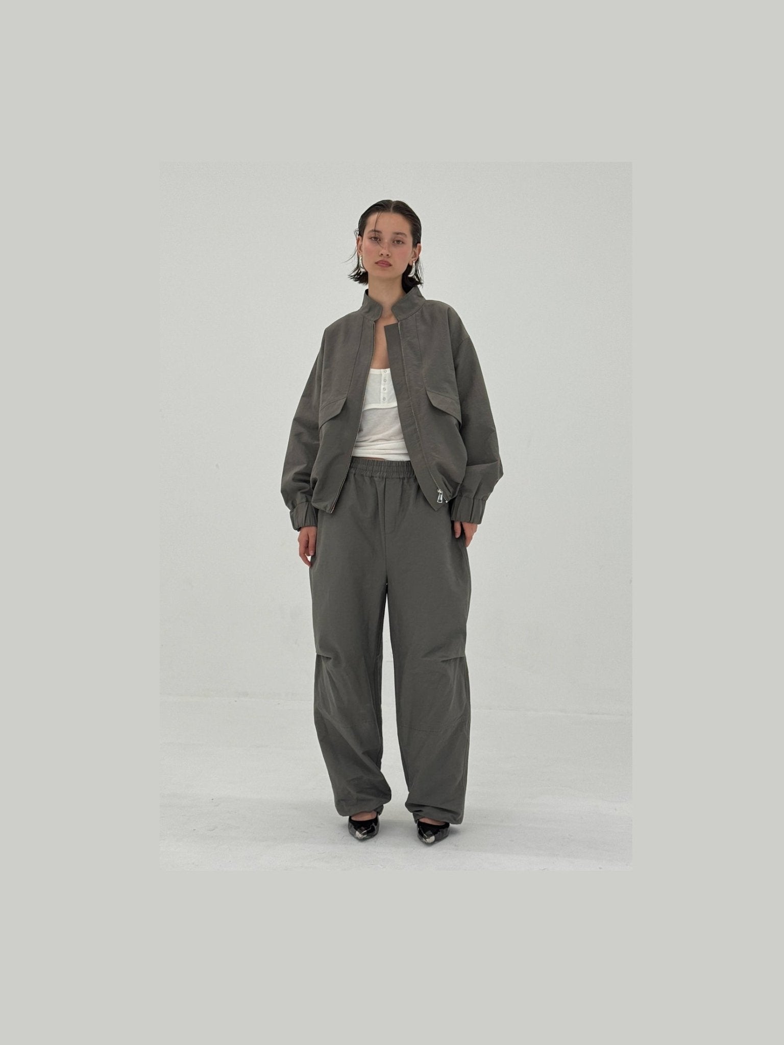 SABLE PANT IN CHARCOAL - Courbe et Compagnie