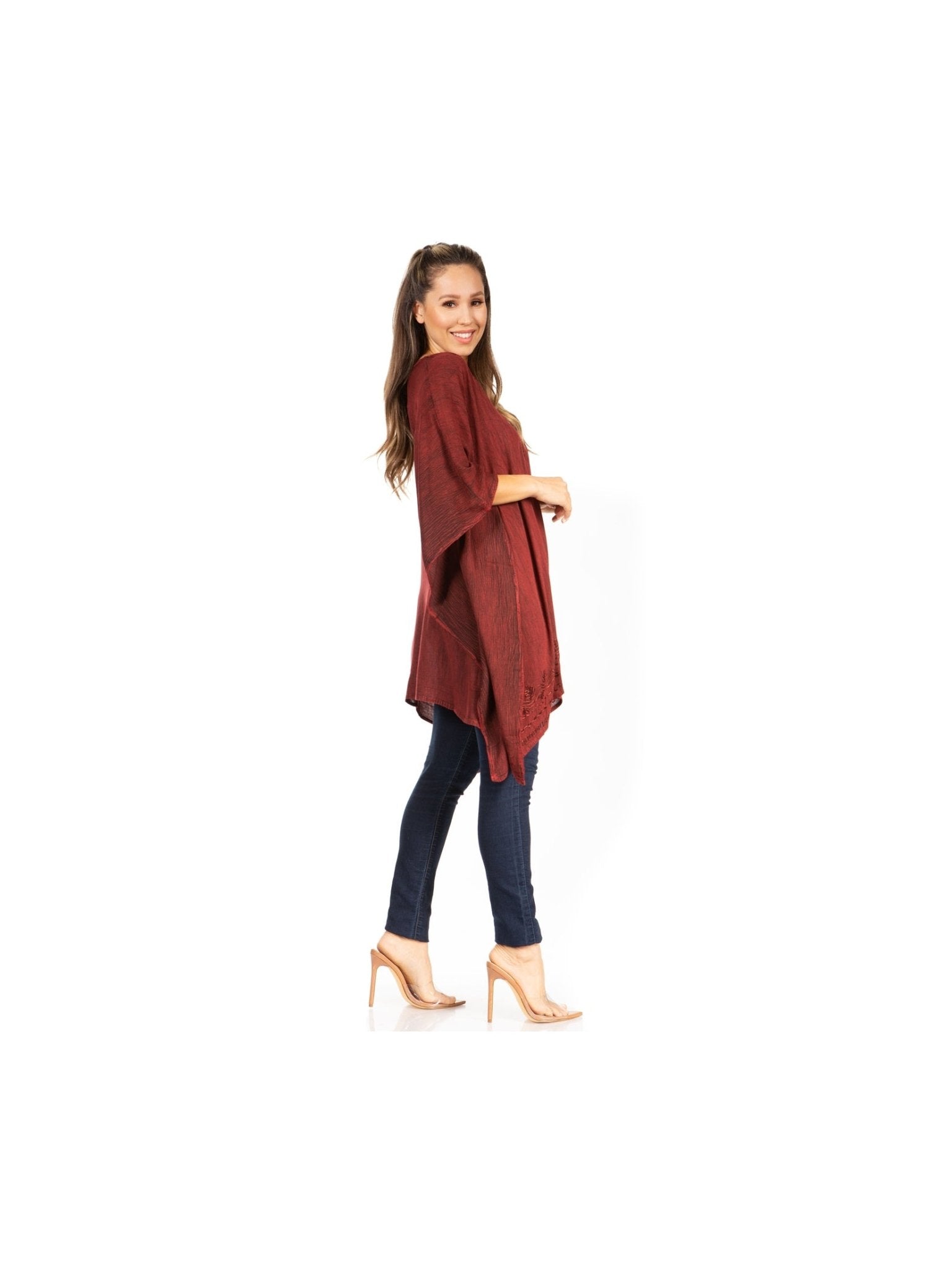 Sakkas Wren Lightweight Circle Poncho Top Blouse With Detailed Embroidery - Courbe et Compagnie