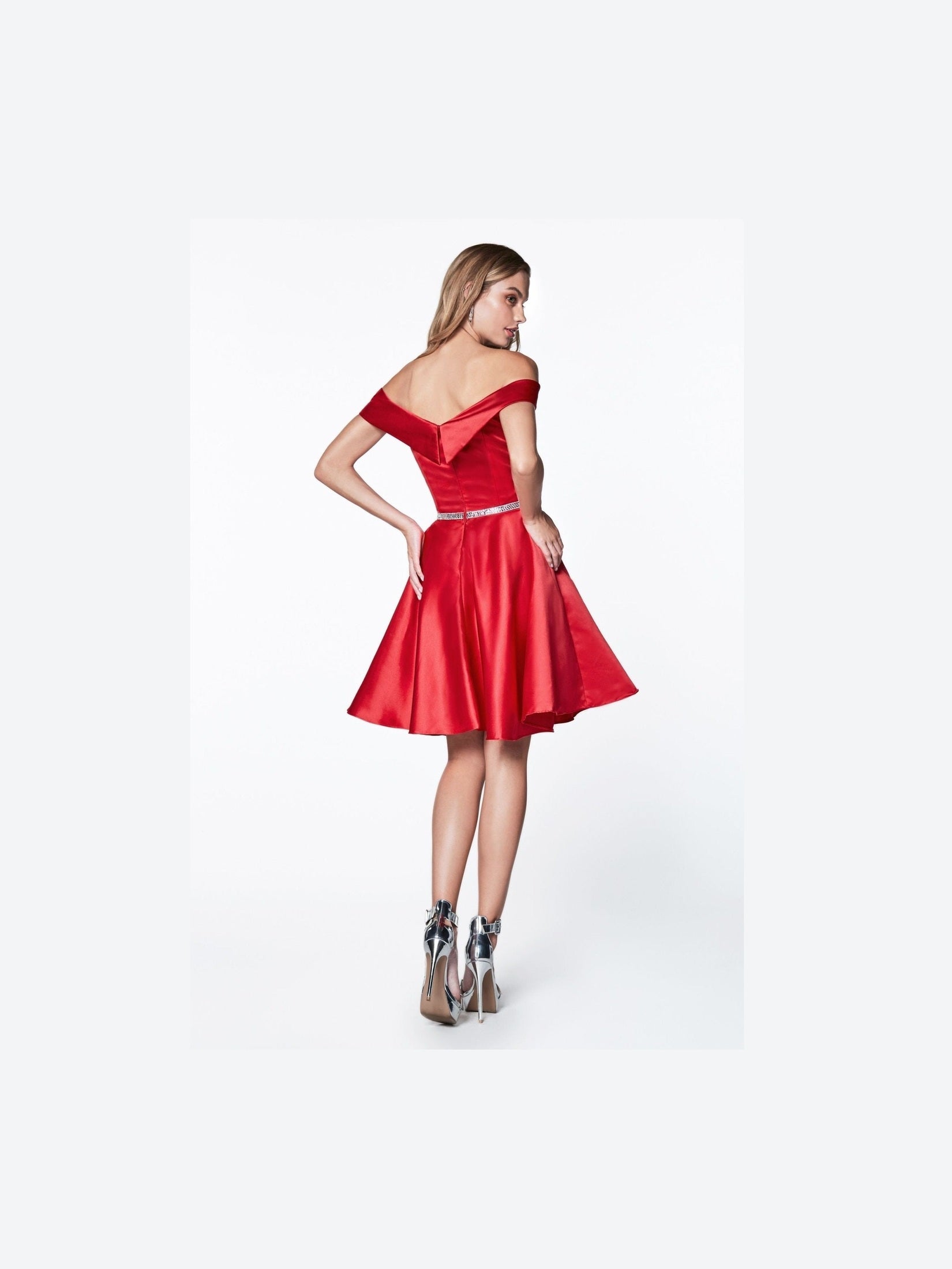 Short Satin Off The Shoulder Dress - Courbe et Compagnie