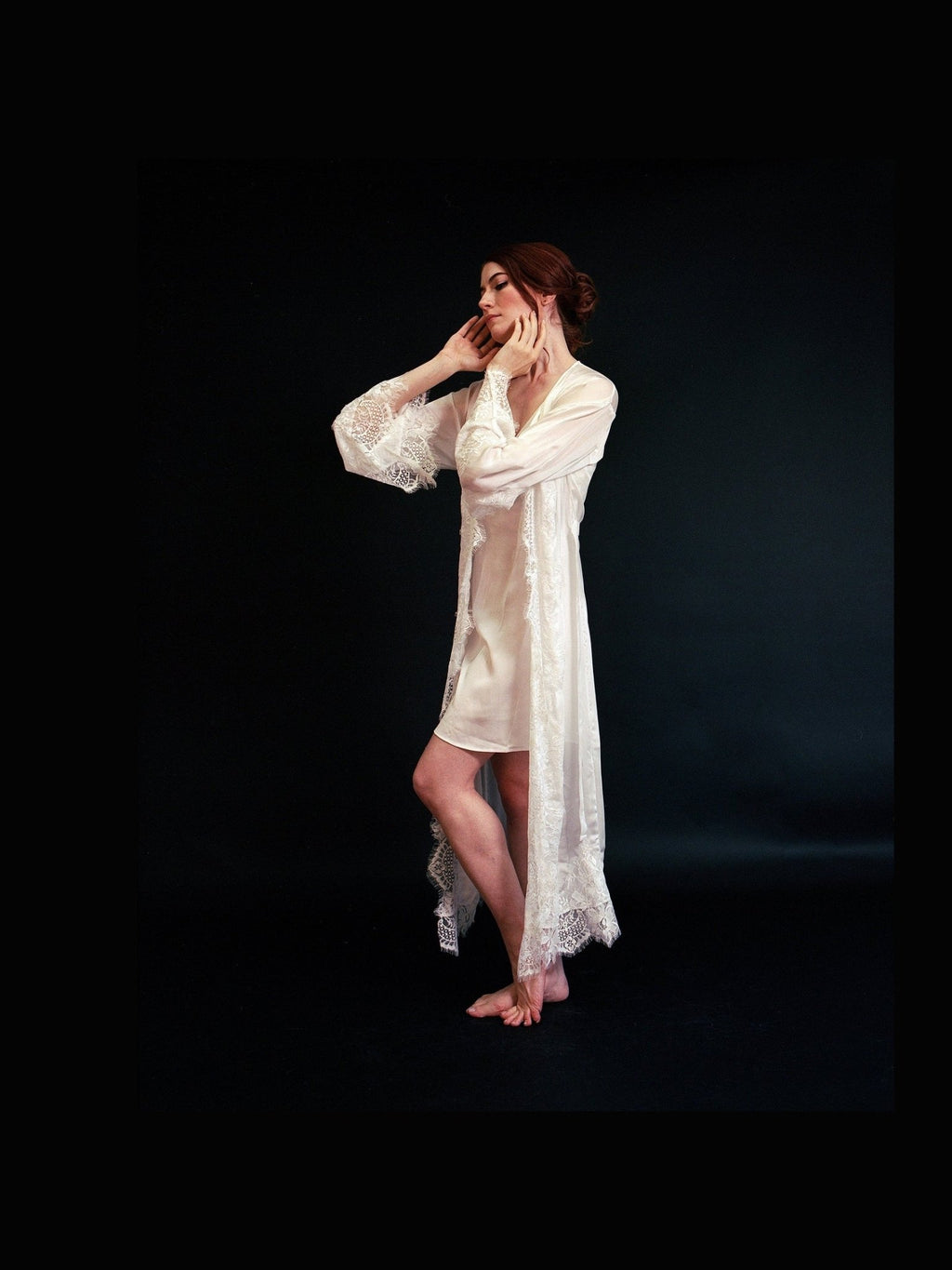 Silky Chiffon Trimmed Lace Long Lingerie Robe with Nightgown - Courbe et Compagnie
