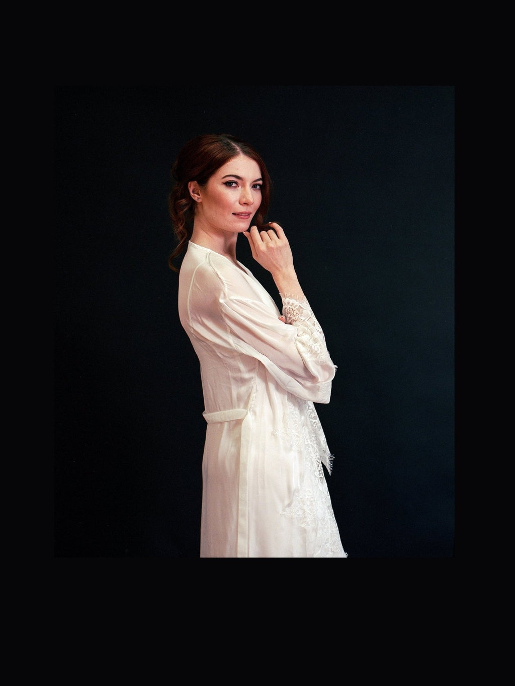 Silky Chiffon Trimmed Lace Long Lingerie Robe with Nightgown - Courbe et Compagnie