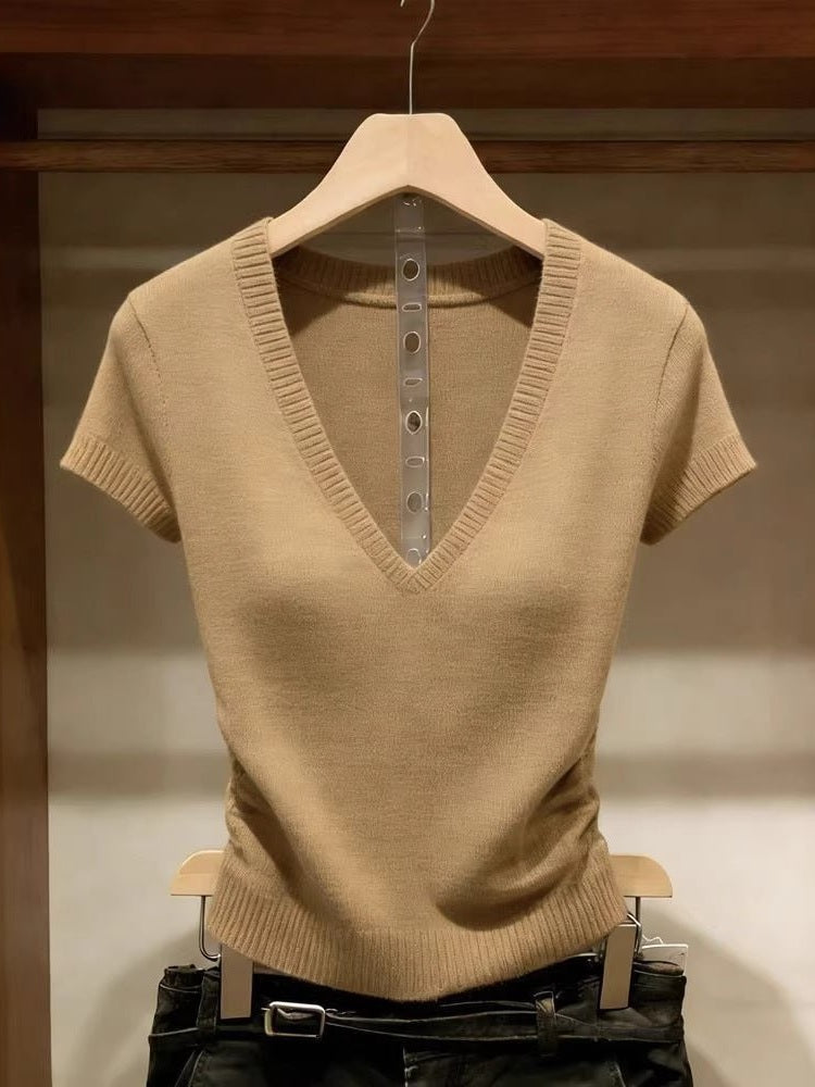 Solid Color Ice Silk Knit Top for Women – Slim-Fit Short Sleeve Elegant Commuter Top - Courbe et Compagnie