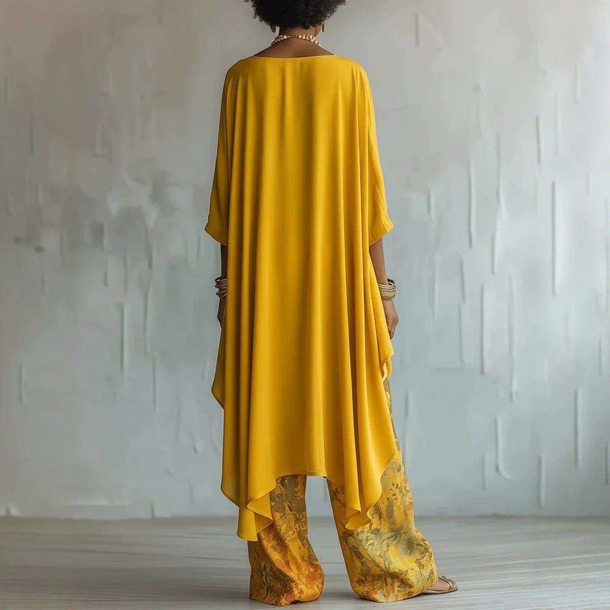 Solid Color Sleeveless Top & Wide-Leg Pants Two-Piece Set - Courbe et Compagnie