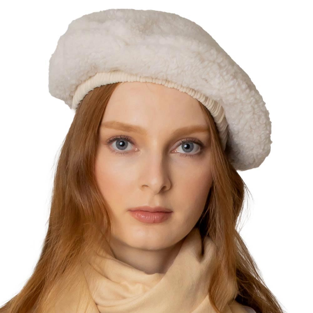 Solid Sherpa Beret Hat - Courbe et Compagnie
