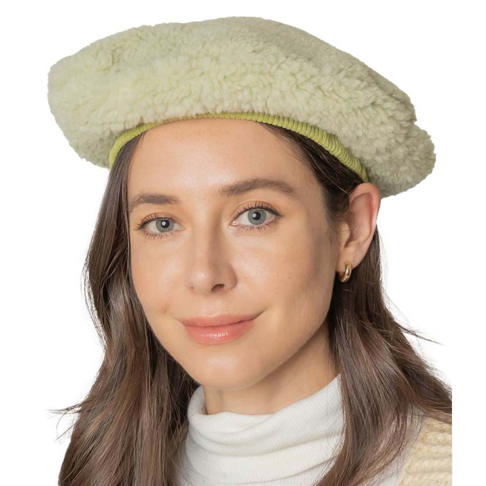 Solid Sherpa Beret Hat - Courbe et Compagnie
