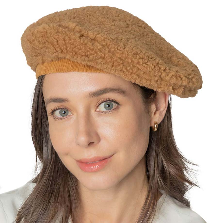 Solid Sherpa Beret Hat - Courbe et Compagnie