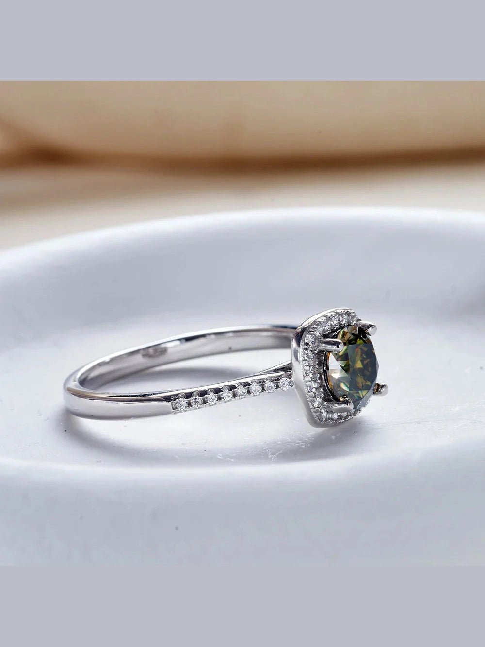 Sterling Silver 3-Piece Moissanite Jewelry Set 1ct Necklace Ring Earrings - Courbe et Compagnie