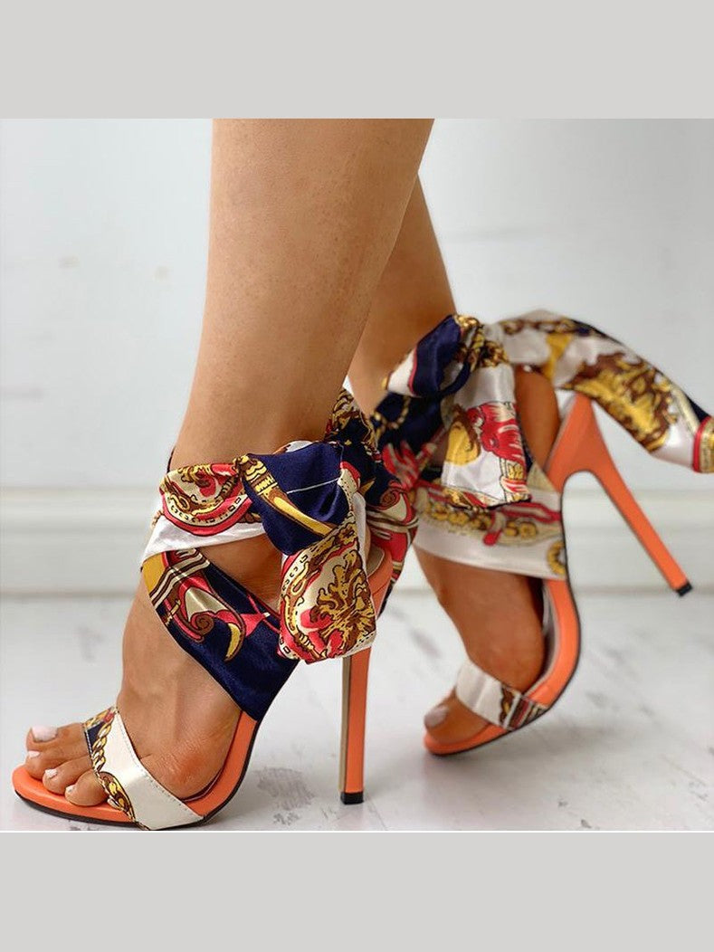 Strappy high heel sandals - Courbe et Compagnie