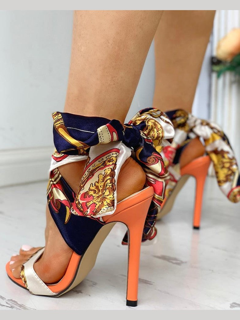 Strappy high heel sandals - Courbe et Compagnie