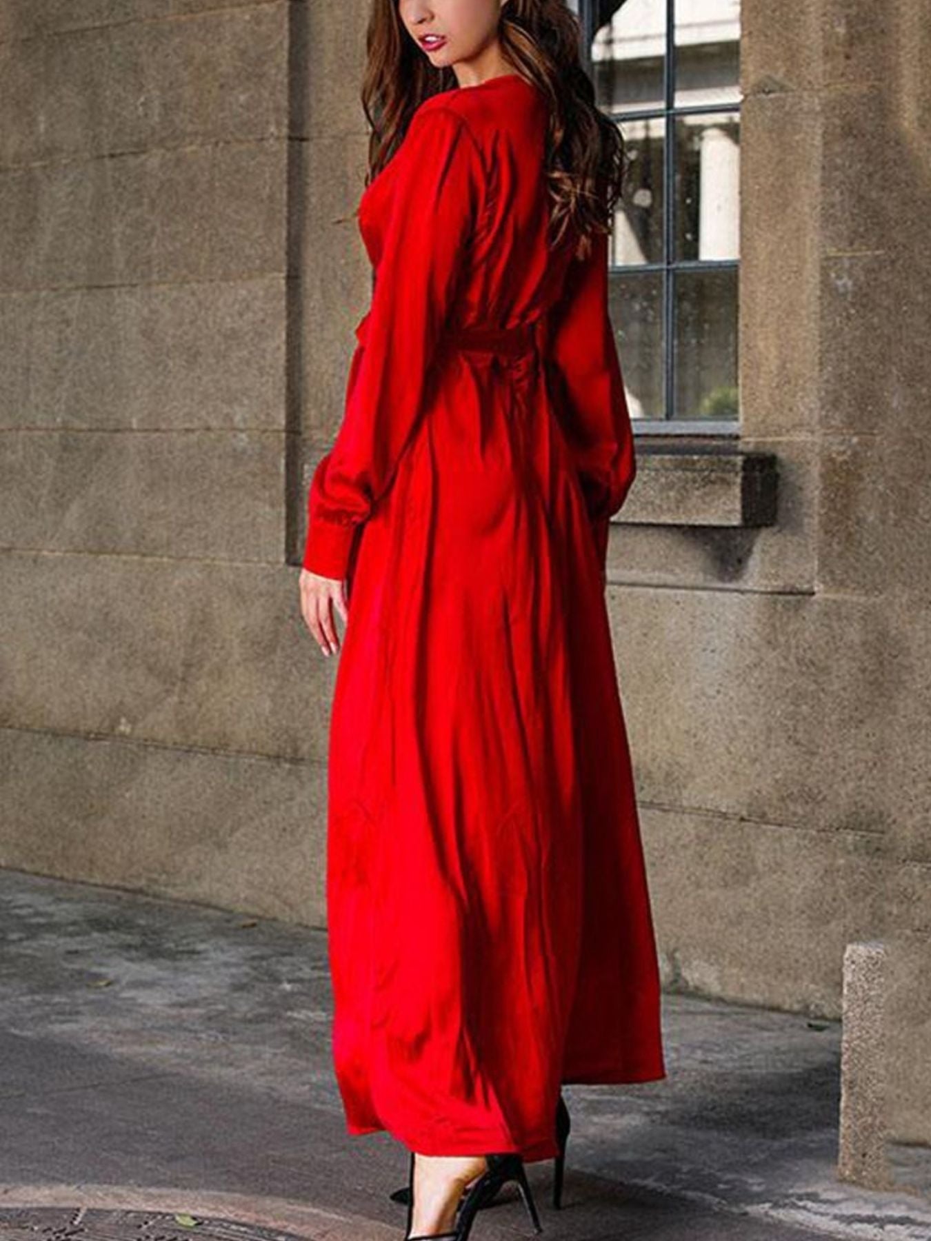 Surplice Long Sleeve Slit Maxi Dress - Courbe et Compagnie
