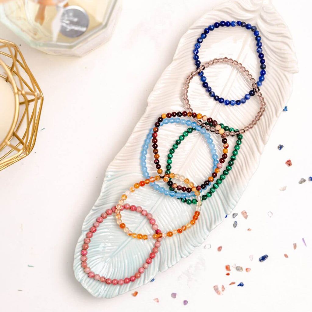 The Chakra-Balancing Bracelets Set - Courbe et Compagnie