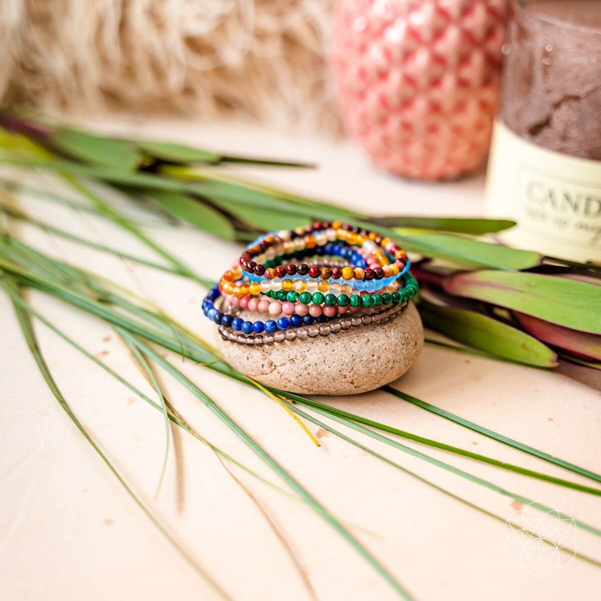 The Chakra-Balancing Bracelets Set - Courbe et Compagnie
