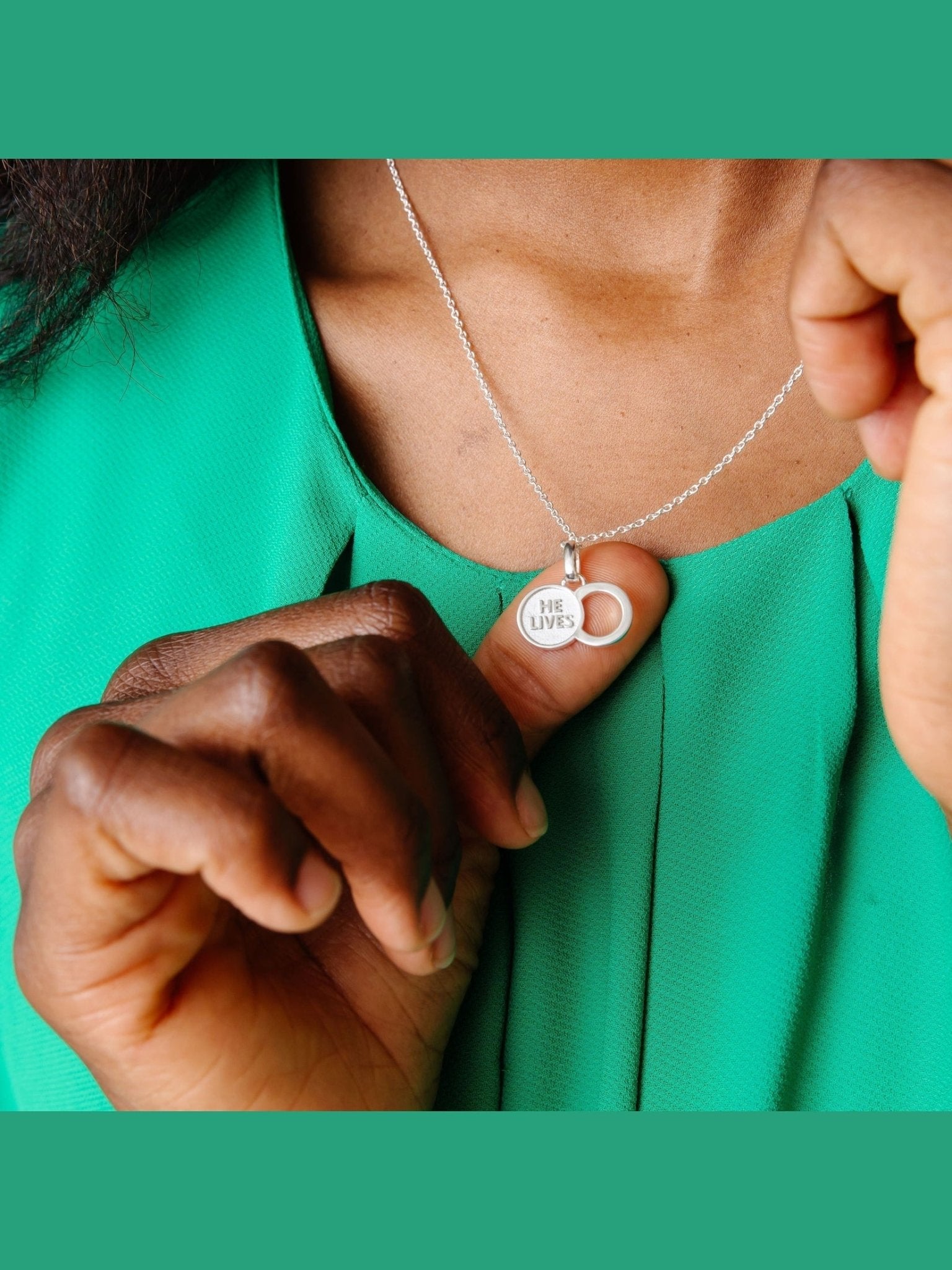 The Empty Tomb Pendant Necklace - Courbe et Compagnie