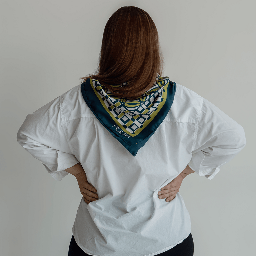 The Magnetic SilkSnap Scarf - Courbe et Compagnie