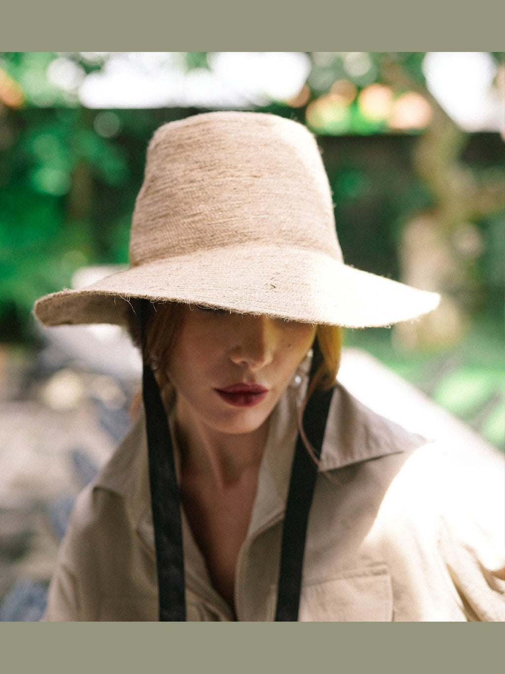 The Meg Jute Straw Hat In Beige - Courbe et Compagnie