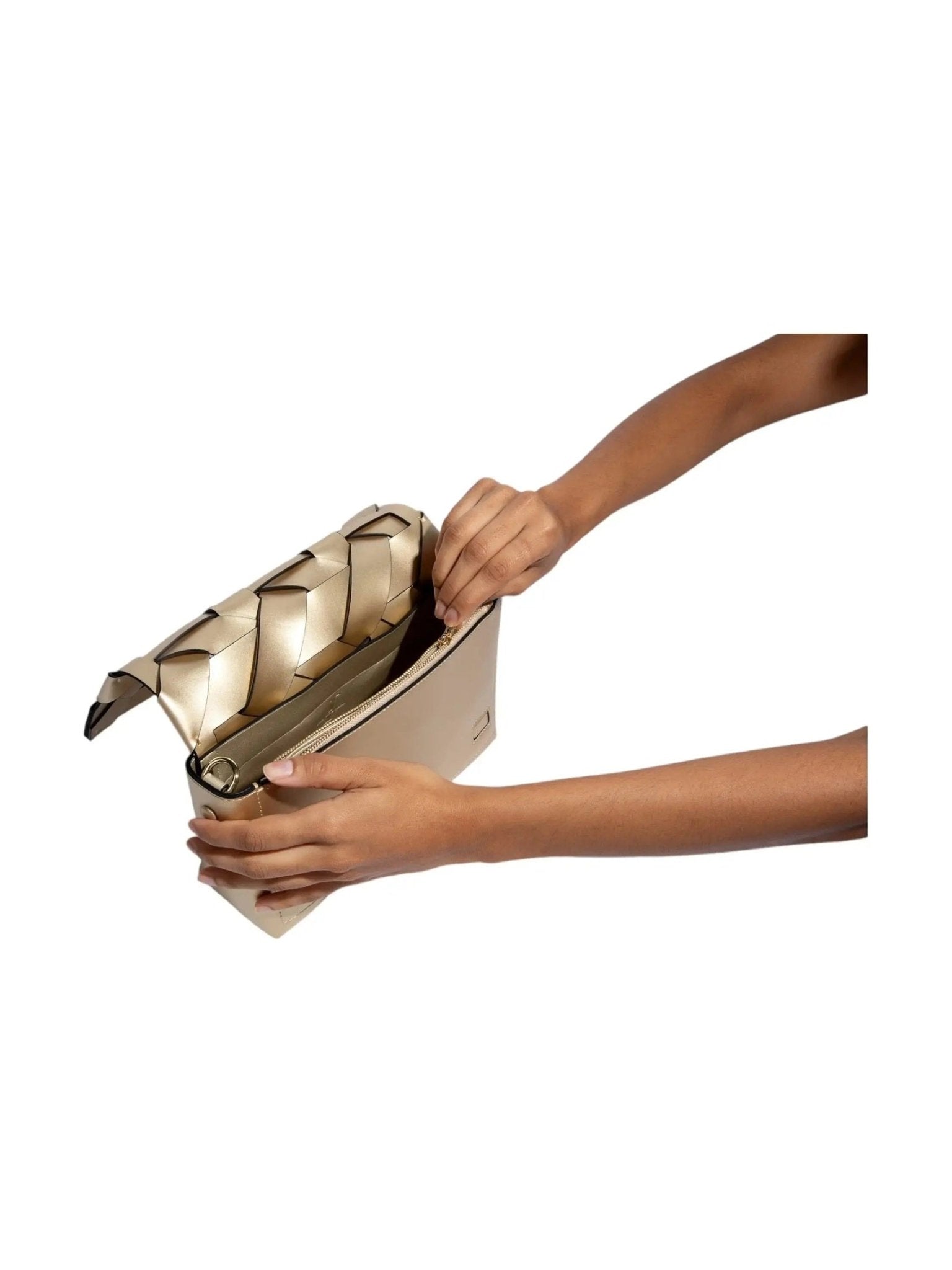 THE ZENOBIA WOVEN CLUTCH - Courbe et Compagnie