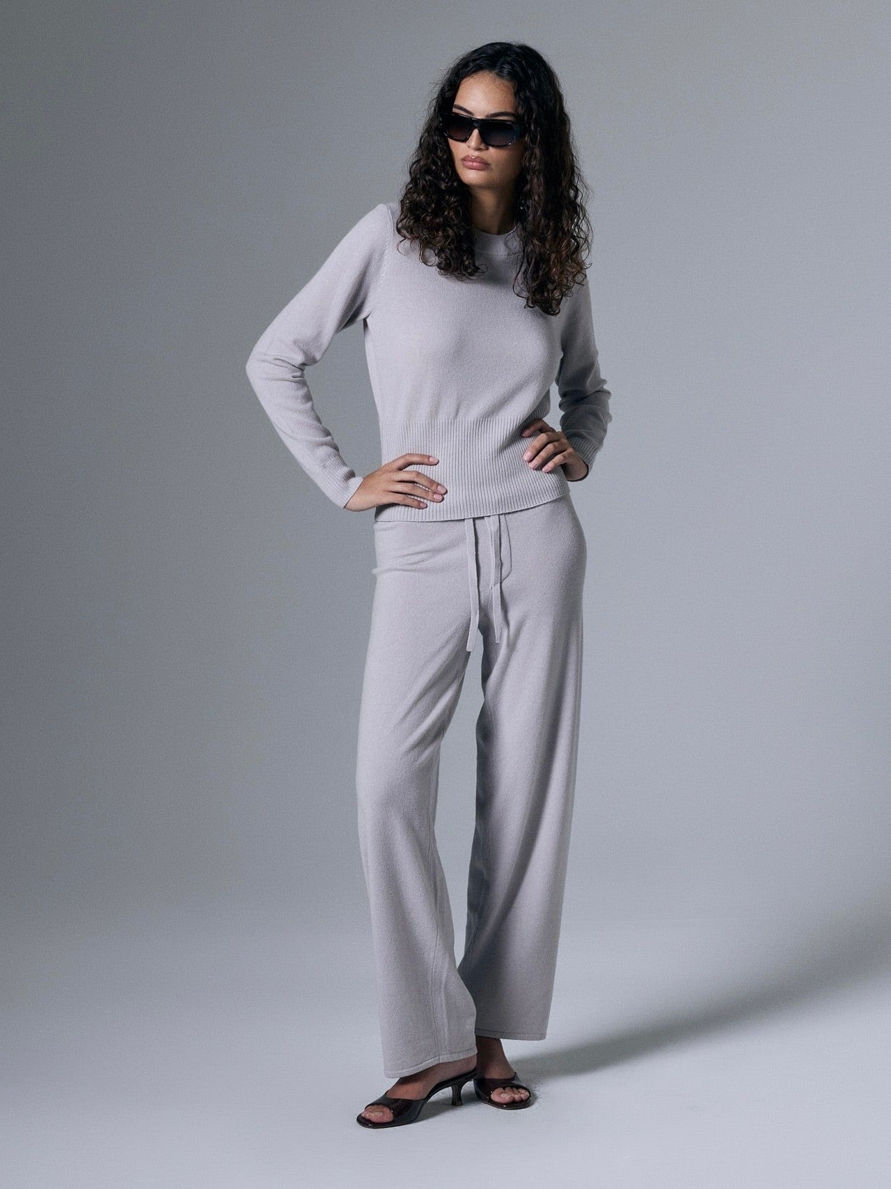Tove Cashmere Layered Lounge Pants With Mid Waist Comfort - Courbe et Compagnie