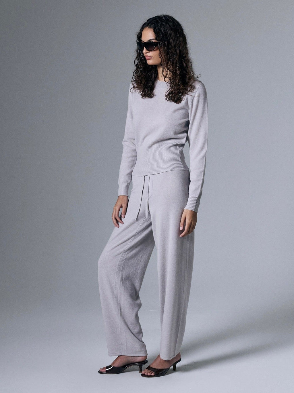 Tove Cashmere Layered Lounge Pants With Mid Waist Comfort - Courbe et Compagnie