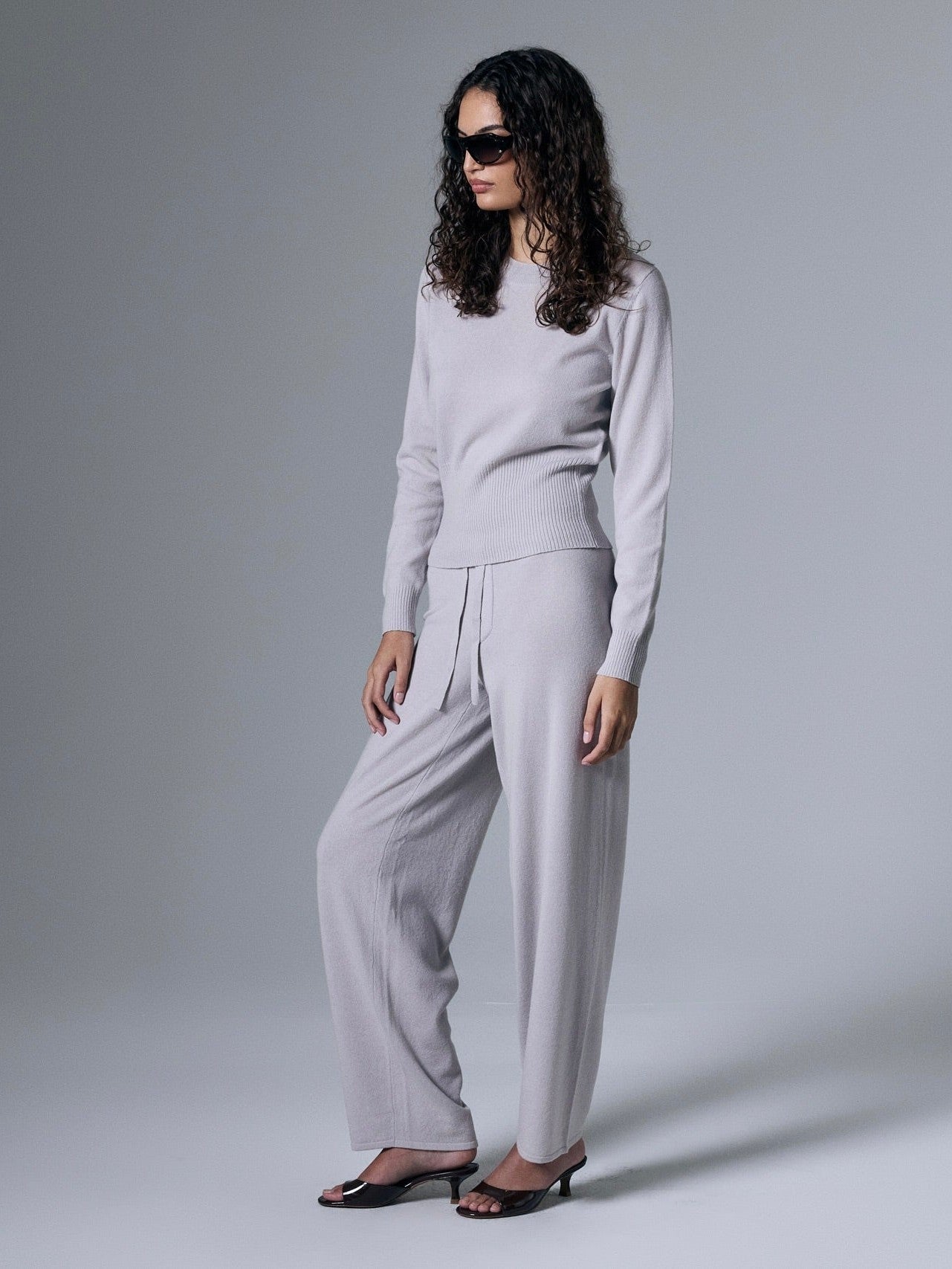Tove Cashmere Layered Lounge Pants With Mid Waist Comfort - Courbe et Compagnie