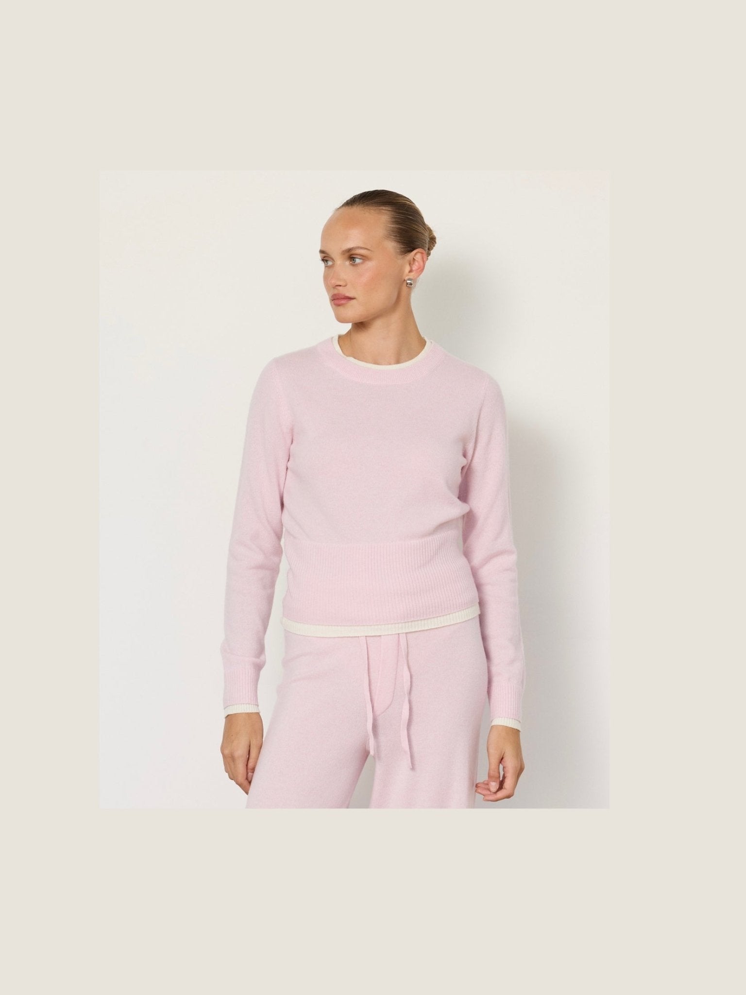 Tove Layered Cashmere Crewneck - Courbe et Compagnie