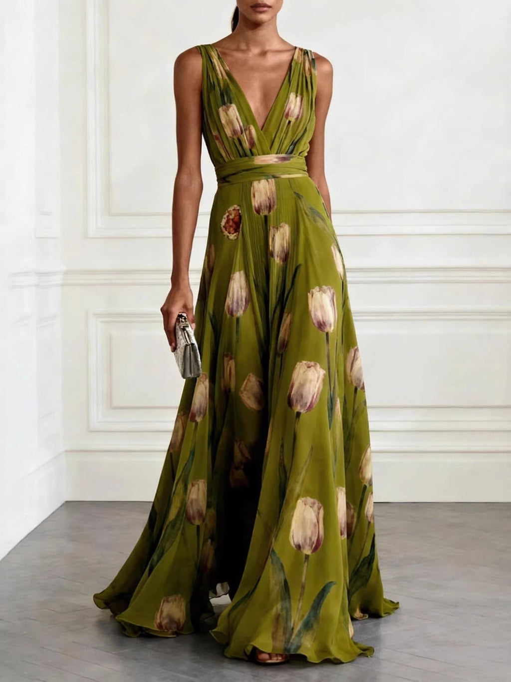 Tulip Print V-Neck Sleeveless Maxi Dress – Floral Chiffon - Courbe et Compagnie