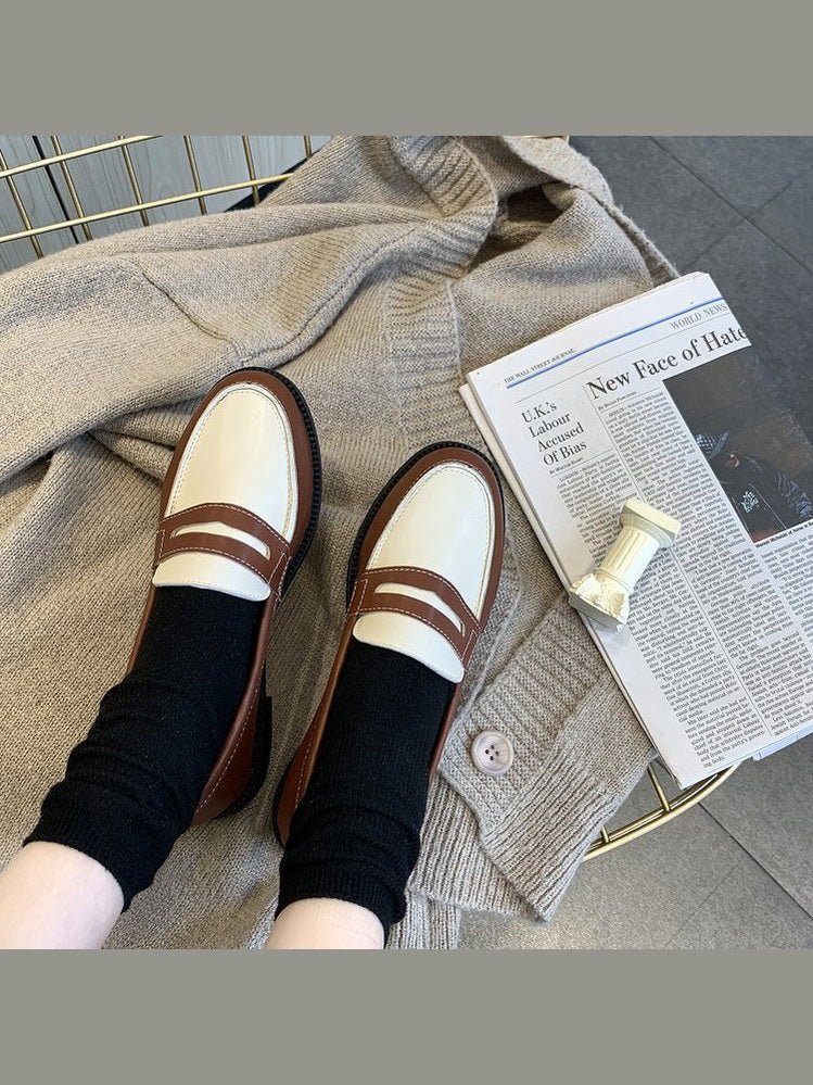 Vintage Slip-On Leather Shoes for Women - Courbe et Compagnie