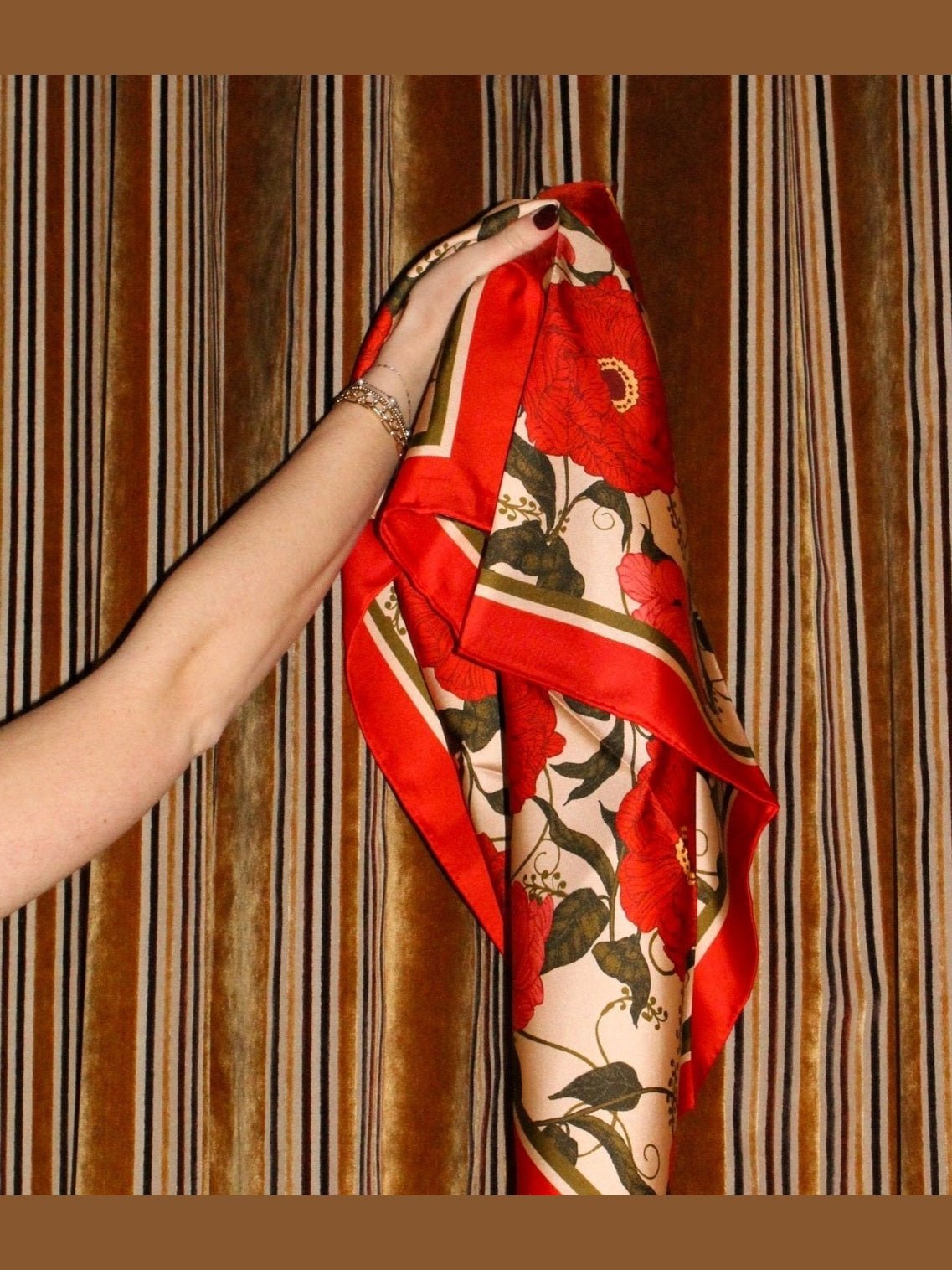 Whimsical Garden Silk Scarf - Courbe et Compagnie