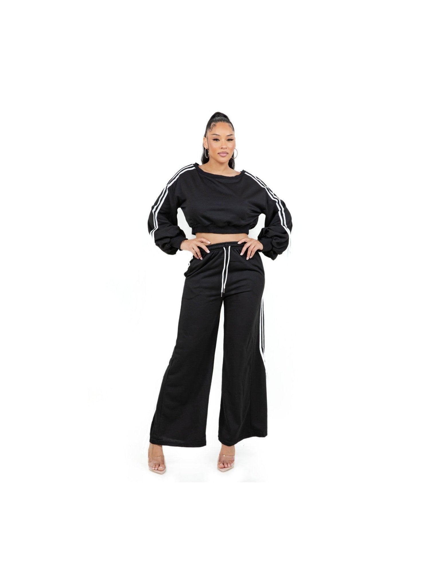 Women Fashion Sweatshirt And Pants Set Two Piece Loungewear With Pockets - Courbe et Compagnie