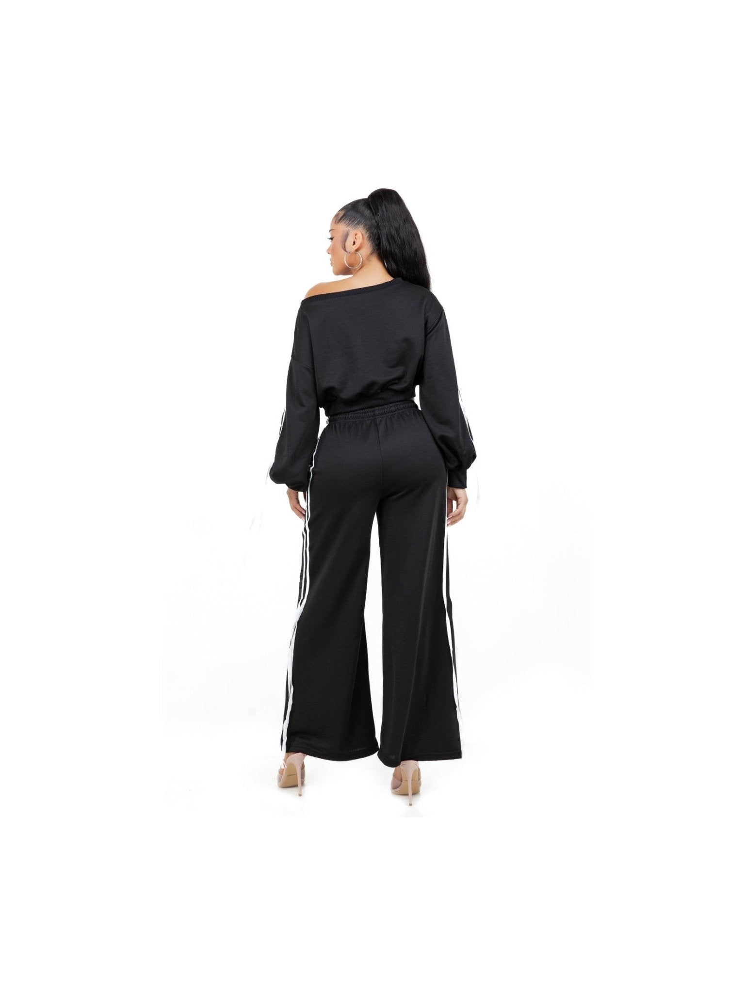 Women Fashion Sweatshirt And Pants Set Two Piece Loungewear With Pockets - Courbe et Compagnie