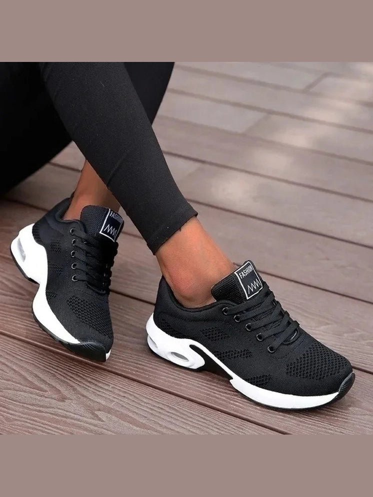 Women's Casual Walking Sneakers — Lightweight Everyday Shoes - Courbe et Compagnie