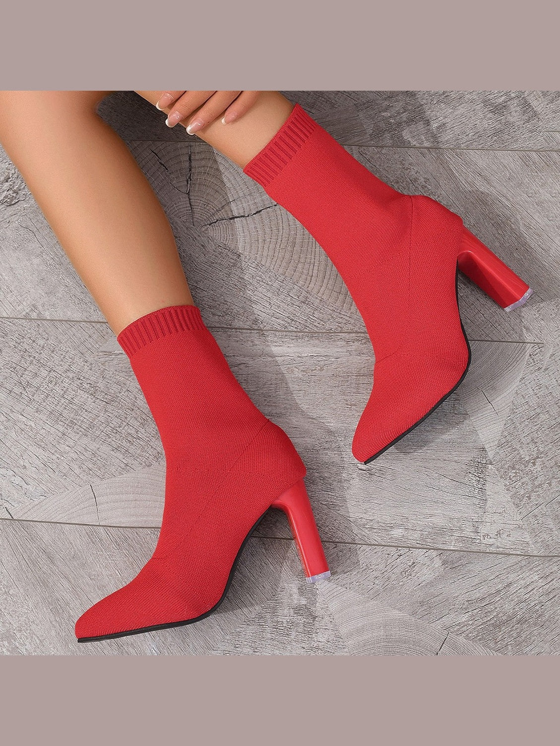 Women’s Chunky-Heeled Knitted Suede Ankle Boots - Courbe et Compagnie