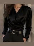 Women's Elegant Cross V-Neck Blouse, Ruffle Detail Button Accent Office Shirt - Courbe et Compagnie