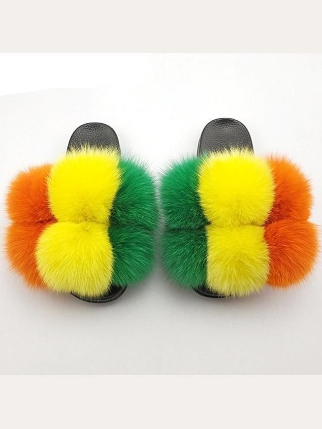 Women's Faux Fur Fluffy Slides — Open Toe Flat Sandals, Indoor & Outdoor - Courbe et Compagnie