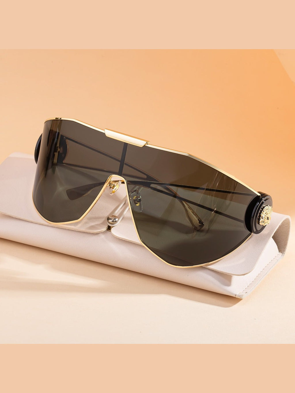 Women's Full-Frame Sports Aviator Sunglasses — Integrated Lens UV Protection - Courbe et Compagnie