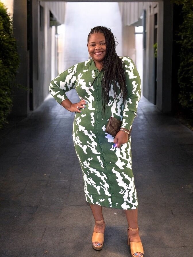 Women’s Plus Size Olive Sweater Dress - Courbe et Compagnie