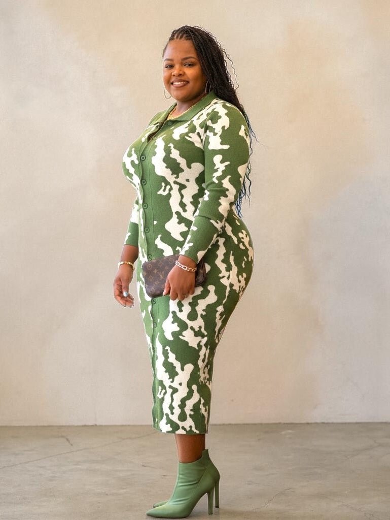 Women’s Plus Size Olive Sweater Dress - Courbe et Compagnie
