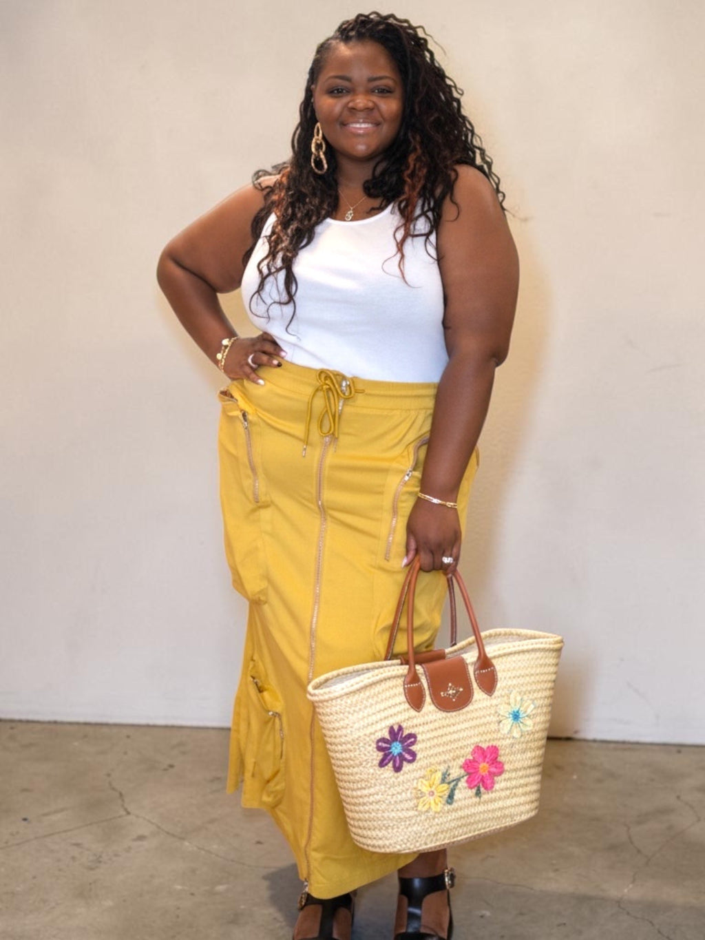 Womens Plus Size Zip Up Cargo Skirt - Courbe et Compagnie