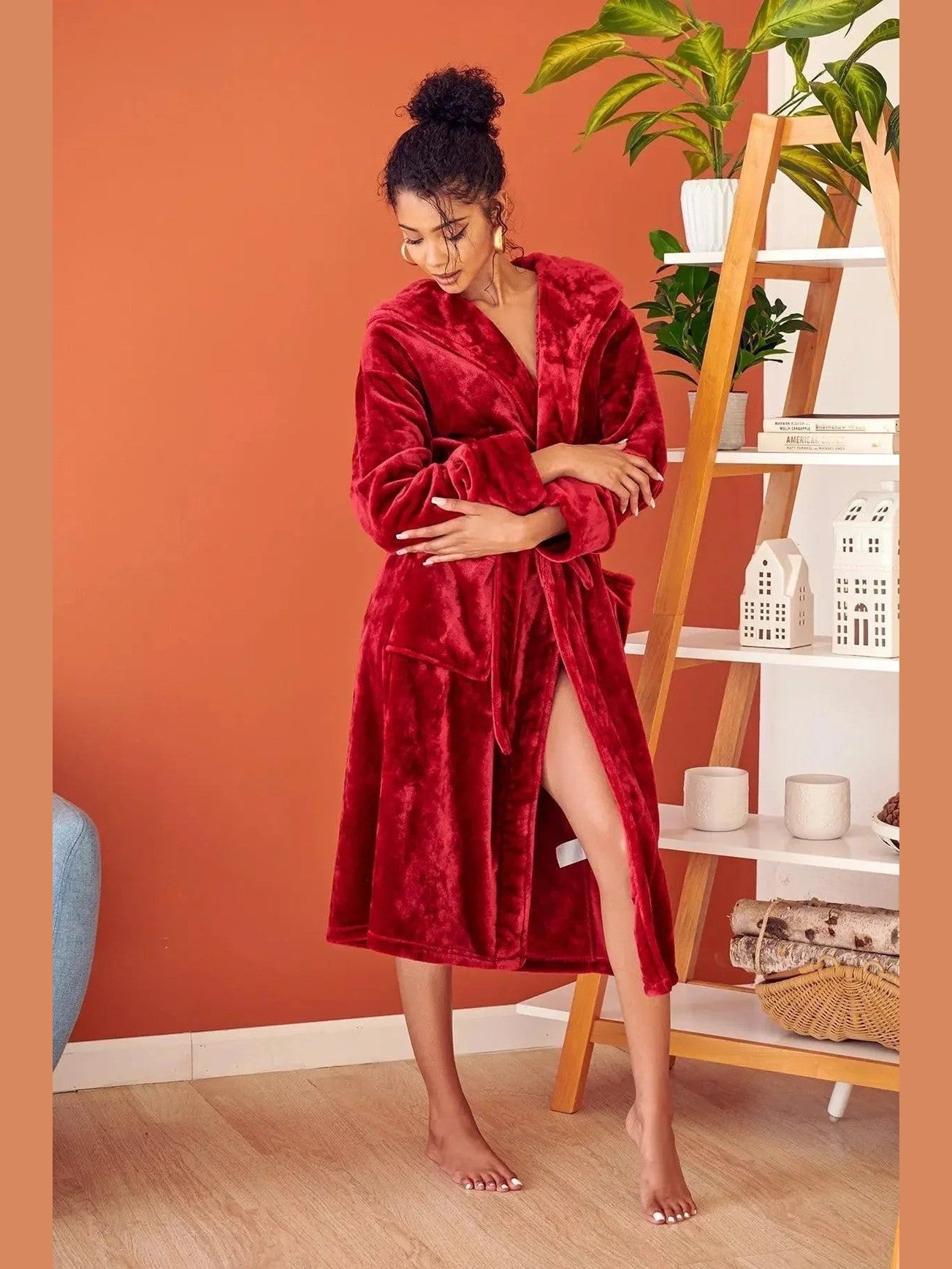 Women’s Plush Hooded Robe - Spa-Worthy Comfort at Home - Courbe et Compagnie
