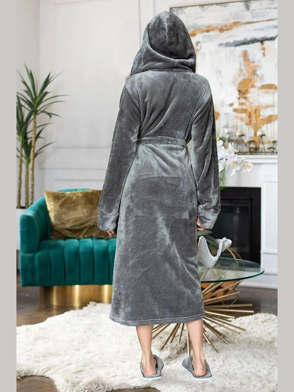 Women’s Plush Hooded Robe - Spa-Worthy Comfort at Home - Courbe et Compagnie