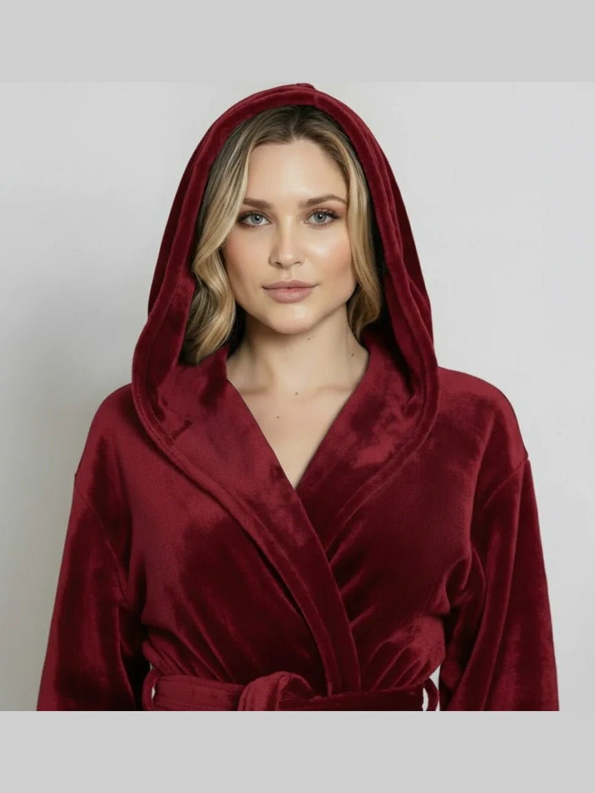 Women’s Plush Hooded Robe - Spa-Worthy Comfort at Home - Courbe et Compagnie