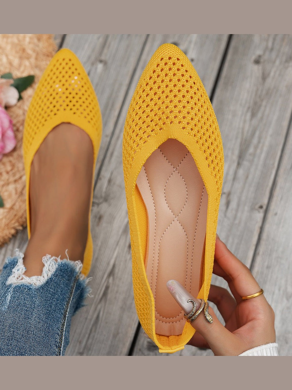Women's Pointed Toe Flyknit Slip-On Loafers – Flat Casual Shoes - Courbe et Compagnie
