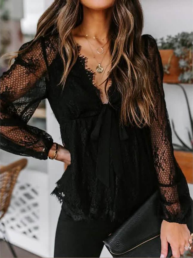 Women's Tunic Blouse Eyelet Top V Neck Tops - Courbe et Compagnie