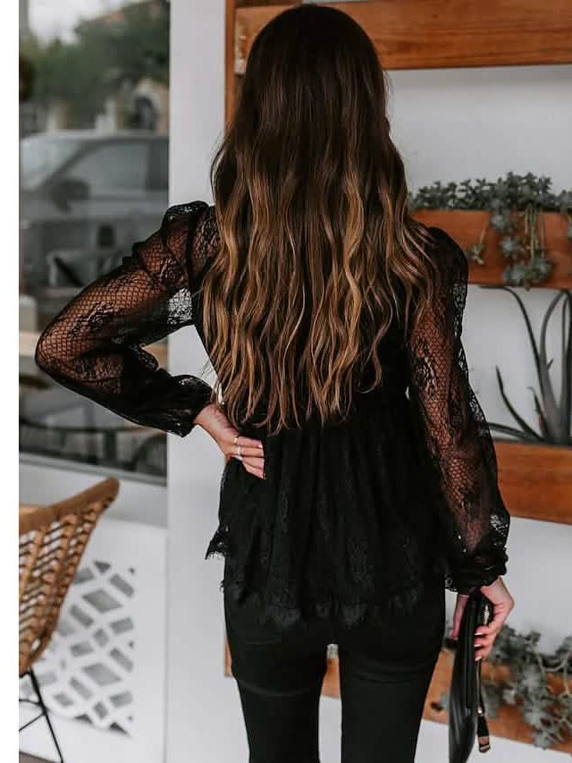 Women's Tunic Blouse Eyelet Top V Neck Tops - Courbe et Compagnie
