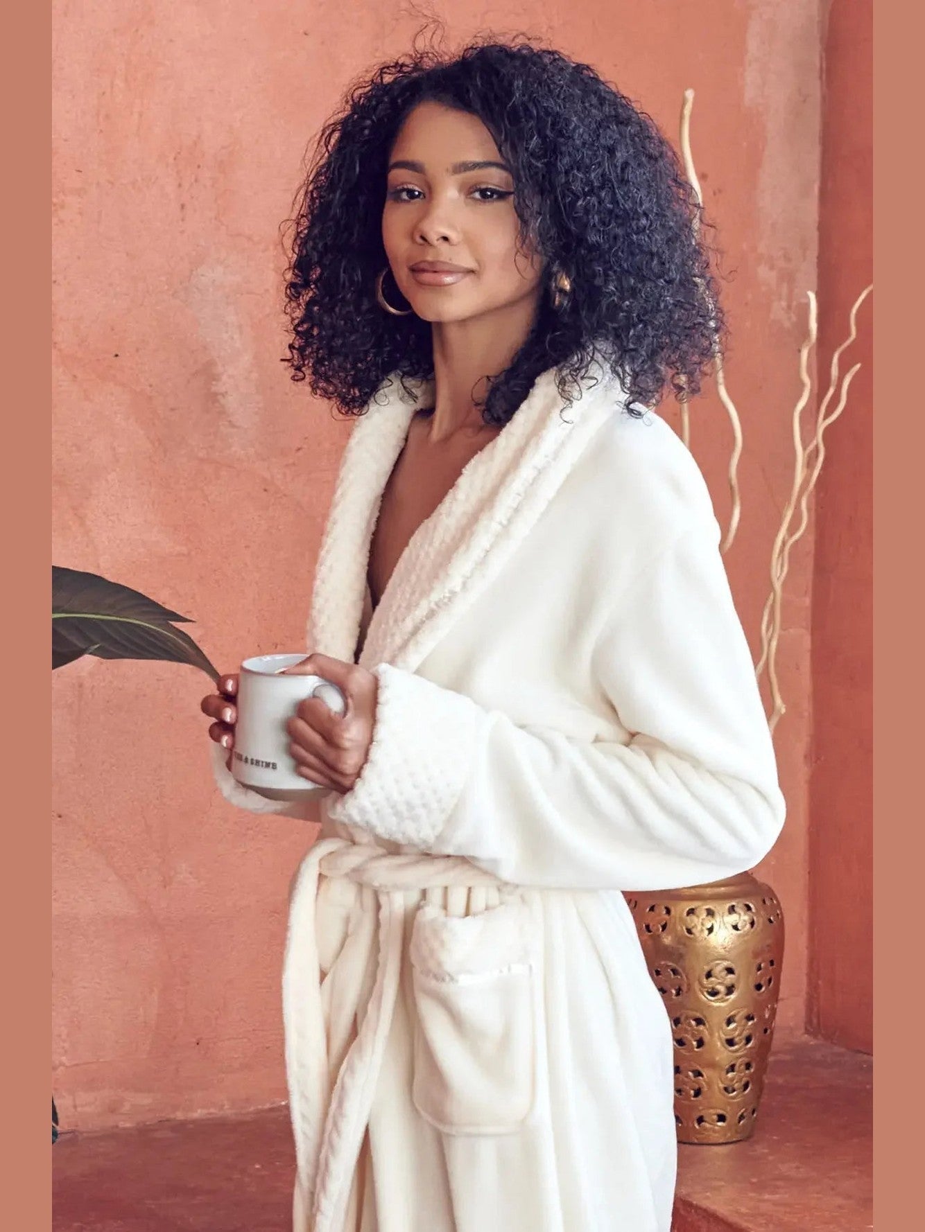 Women's Ultra Soft Plush Bathrobe - Courbe et Compagnie