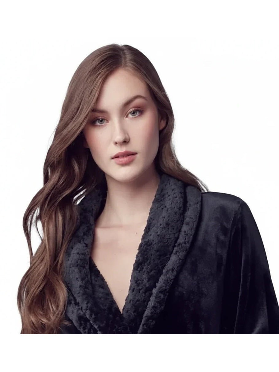 Women's Ultra Soft Plush Bathrobe - Courbe et Compagnie