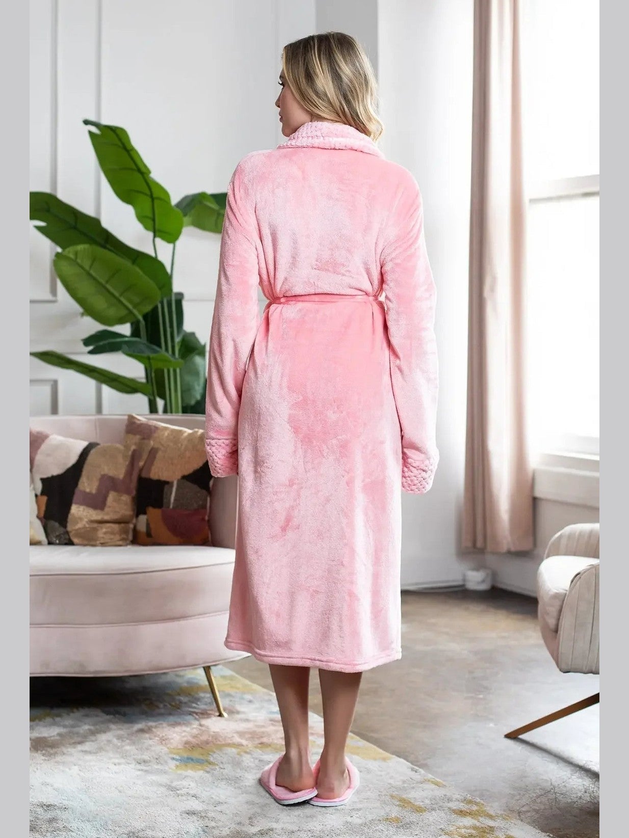 Women's Ultra Soft Plush Bathrobe - Courbe et Compagnie