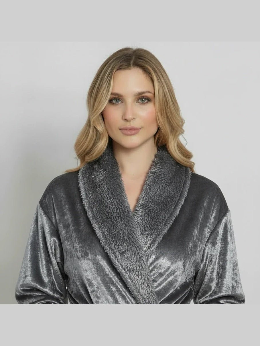 Women's Ultra Soft Plush Bathrobe - Courbe et Compagnie