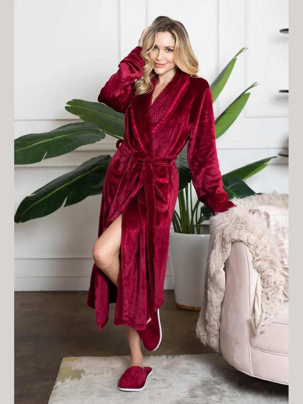 Women's Ultra Soft Plush Bathrobe - Courbe et Compagnie