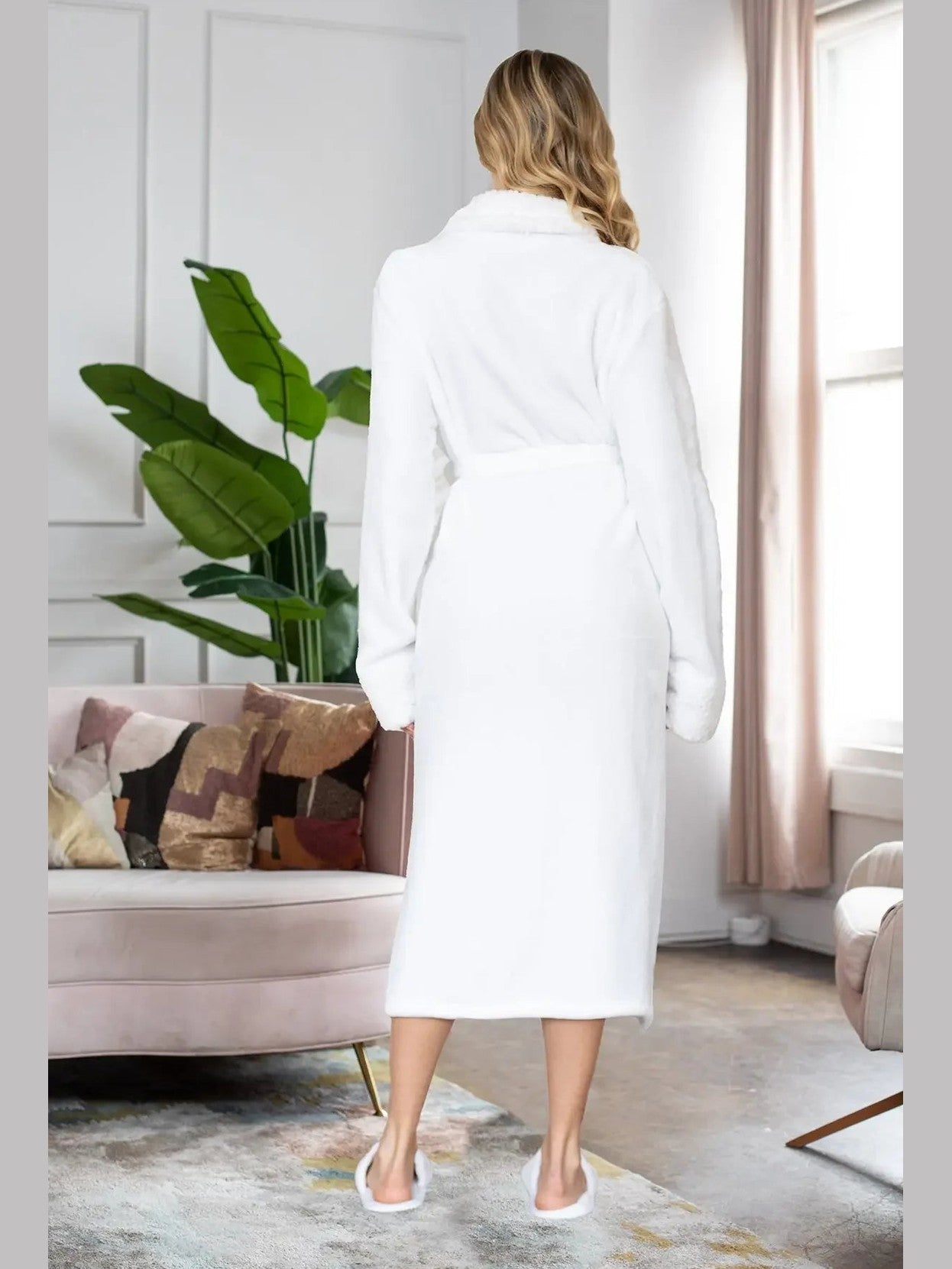 Women's Ultra Soft Plush Bathrobe - Courbe et Compagnie